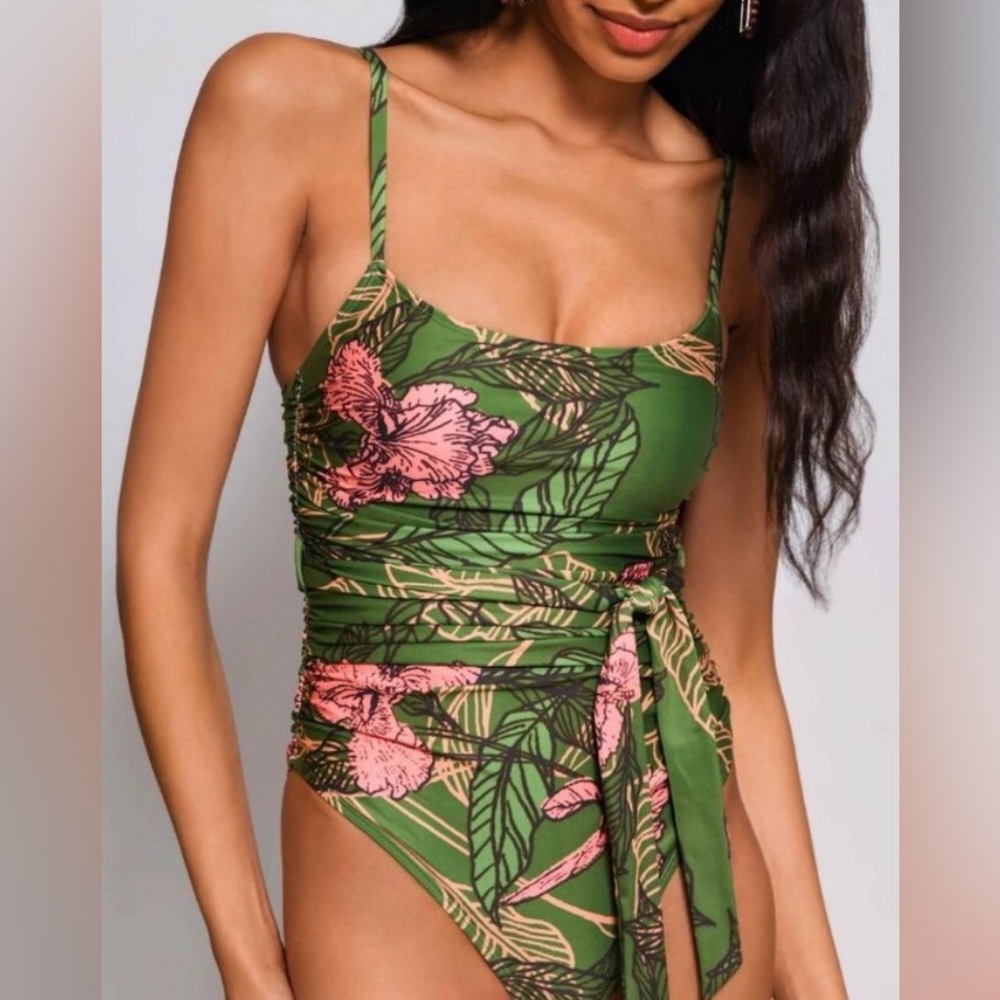 Hutch Swim Bathing Suit One Piece Medium